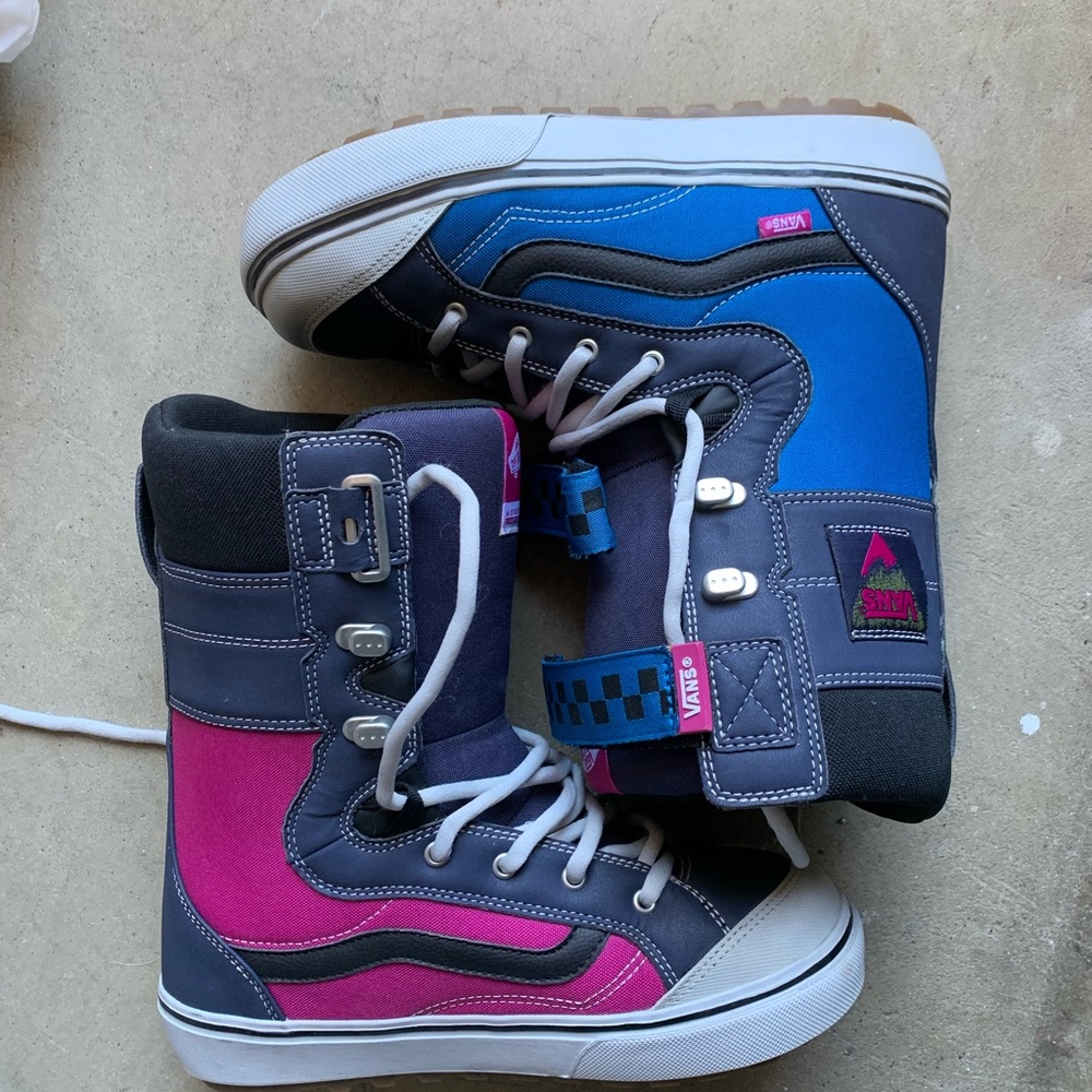 Vans snowboard boots mens size 9